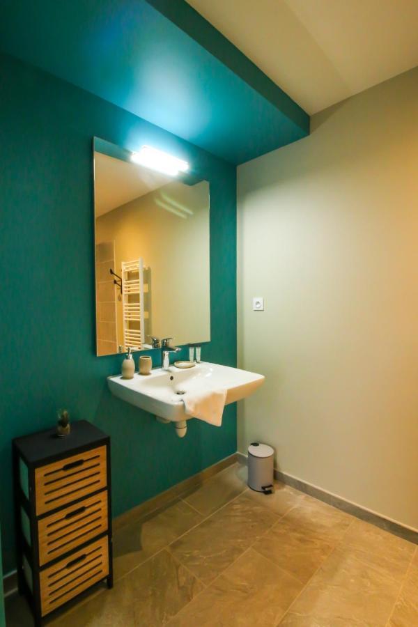 Bella, Jacuzzi Partage & Parking Avec Borne De Recharge Voiture Electrique