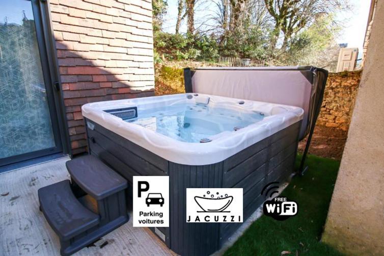 Apartment Bella, Jacuzzi Partage & Parking Avec Borne De Recharge Voiture Electrique